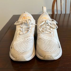 Women’s Nike Air Max 270